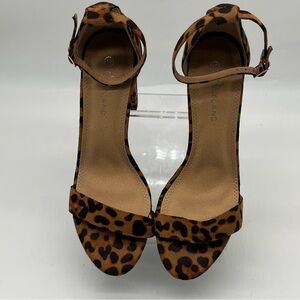 Shoe Land Leopard Print Block Heel Sandals Women’s Sz 10 Ankle Strap Faux Suede